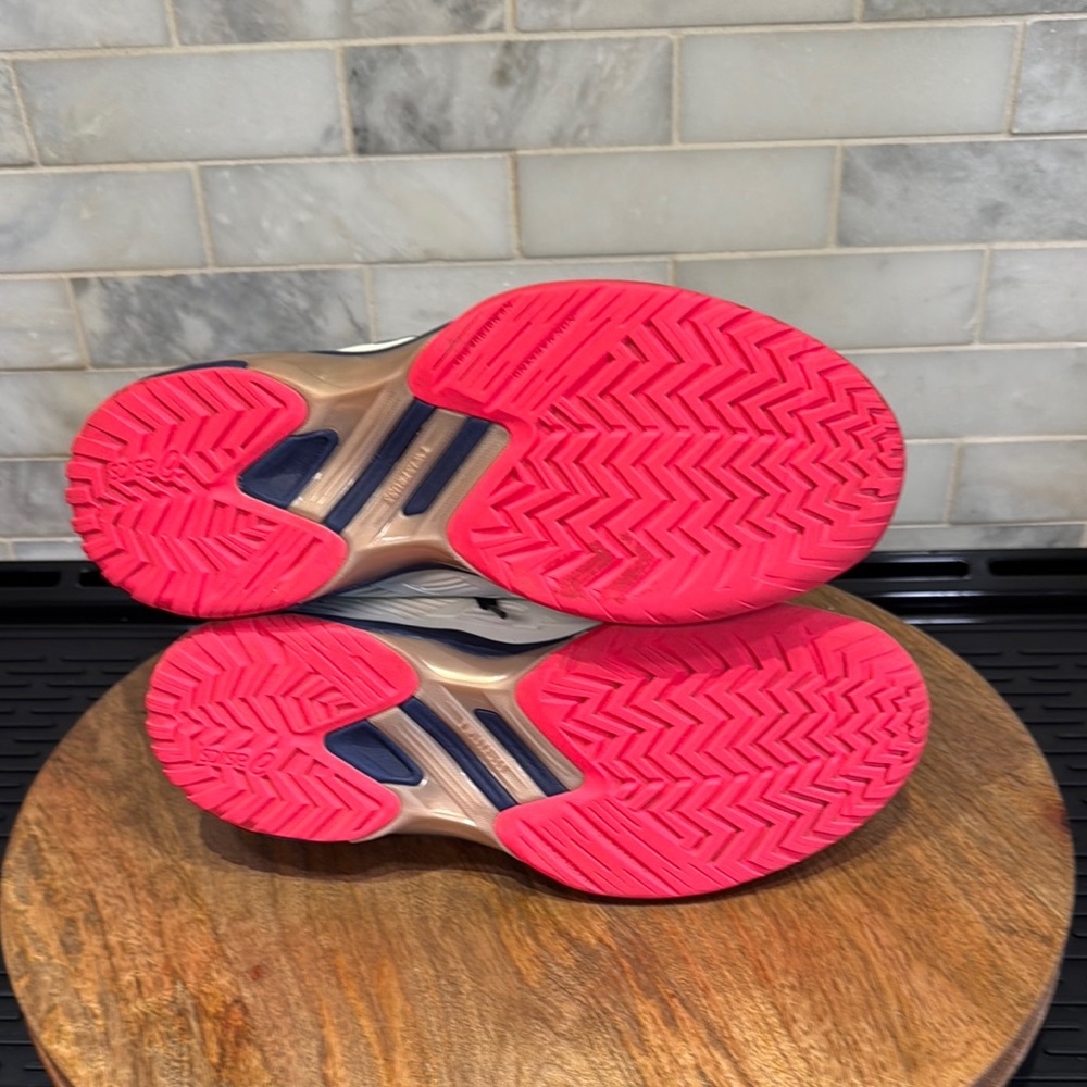 Asics Women's Solution Speed FlyteFoam 2 Sneakers - Picture 6 of 7